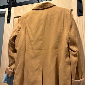 Taupe lightweight blazer Lg NWT